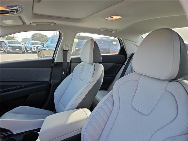 new 2025 Hyundai ELANTRA HEV car, priced at $31,560