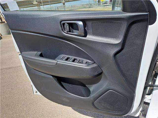 new 2025 Hyundai Venue car, priced at $25,425