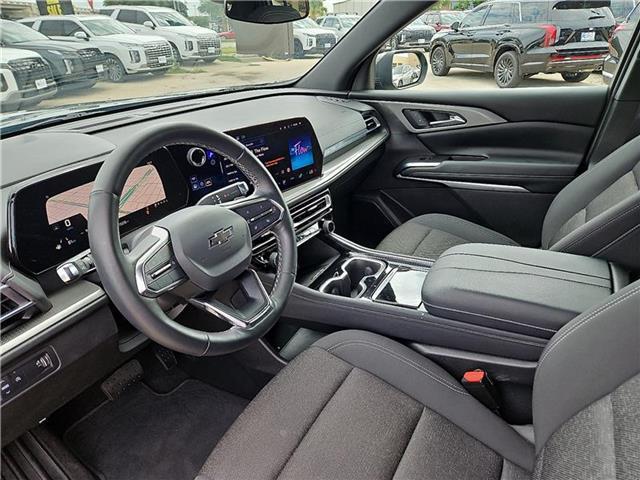 used 2024 Chevrolet Traverse car, priced at $41,844