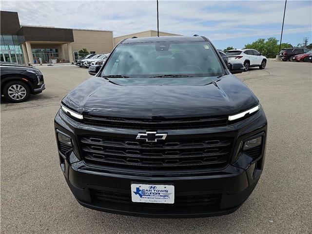 used 2024 Chevrolet Traverse car, priced at $41,844