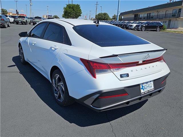 new 2025 Hyundai Elantra car, priced at $25,660