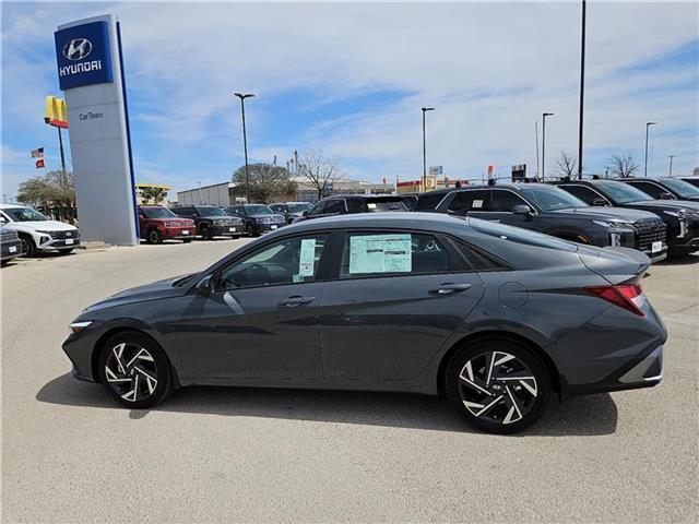 new 2025 Hyundai Elantra car, priced at $24,885
