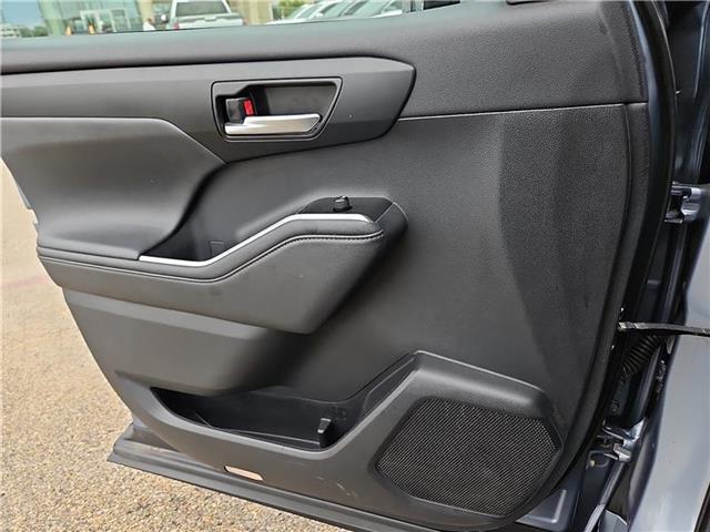 used 2021 Toyota Highlander car, priced at $28,836