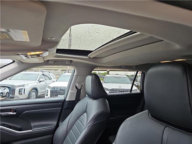 used 2021 Toyota Highlander car, priced at $28,836