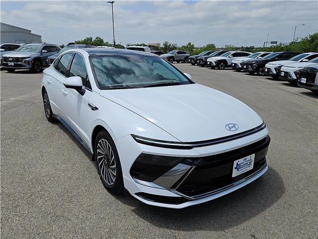 new 2025 Hyundai Sonata Hybrid car, priced at $39,960