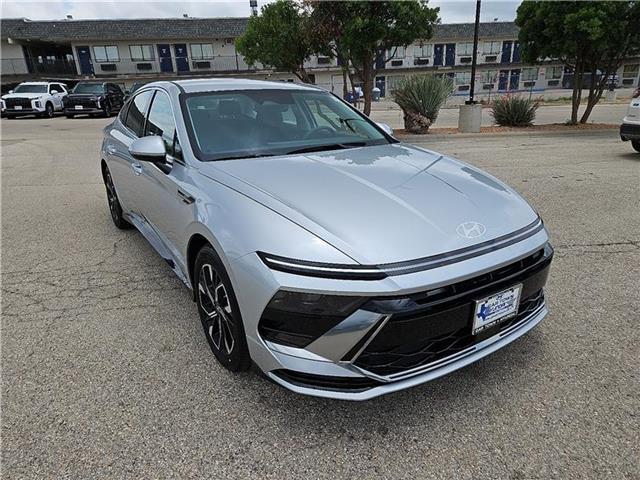 new 2025 Hyundai Sonata car, priced at $29,988