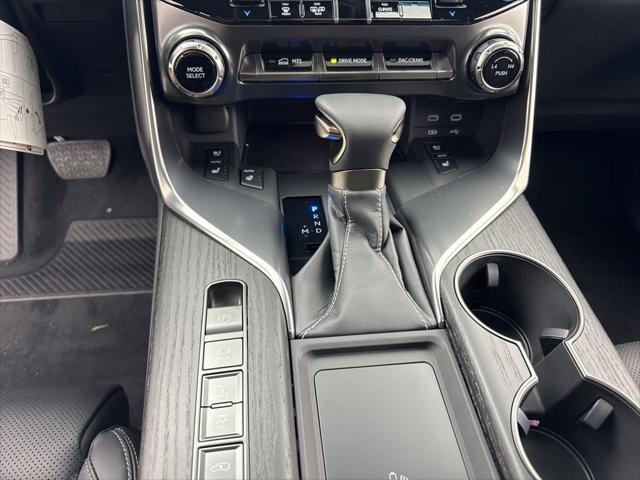 new 2025 Lexus LX 600 car, priced at $112,133
