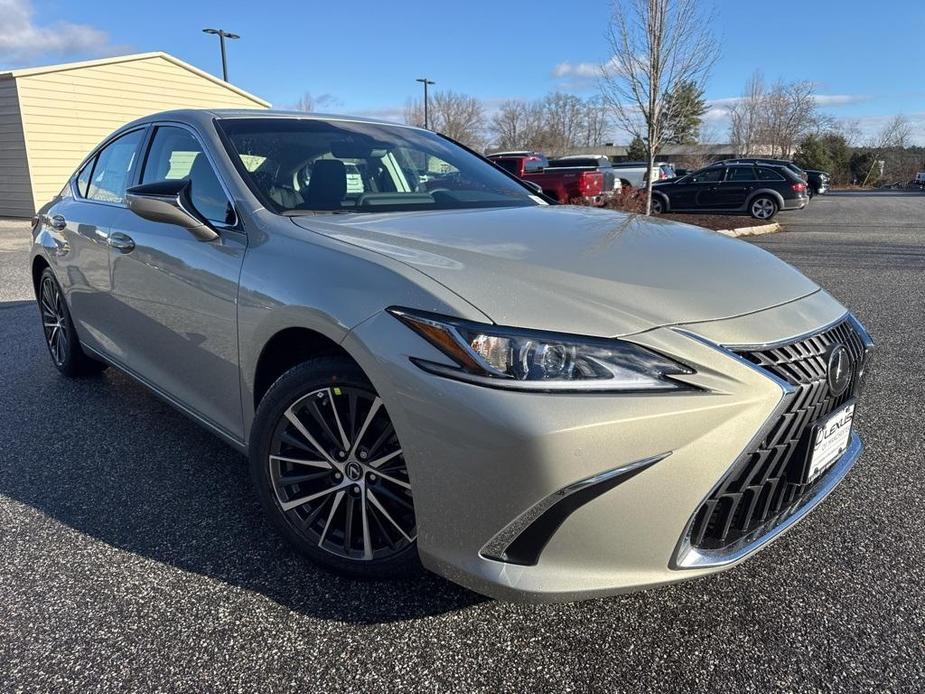 new 2025 Lexus ES 350 car, priced at $47,799