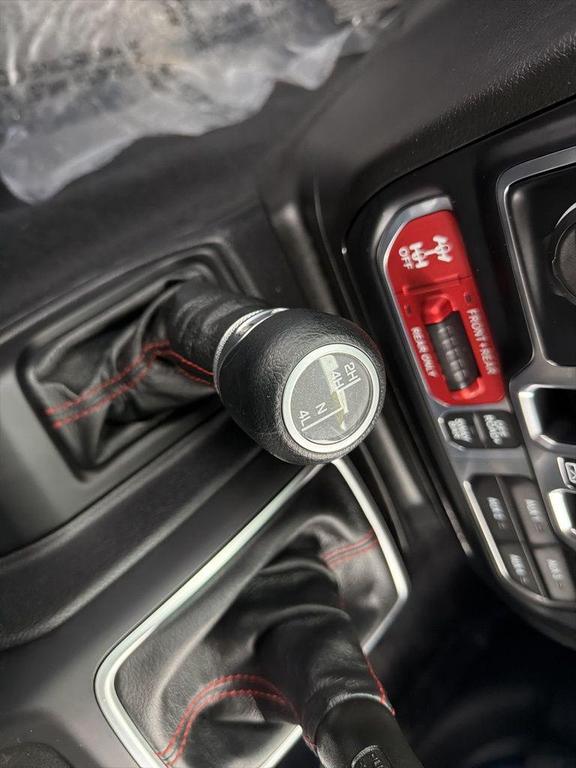 used 2020 Jeep Gladiator car, priced at $32,984