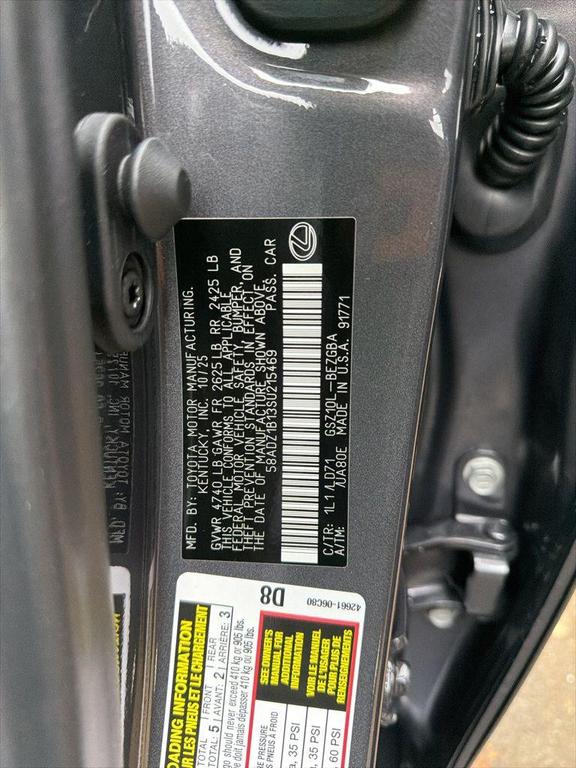 new 2025 Lexus ES 350 car, priced at $48,175