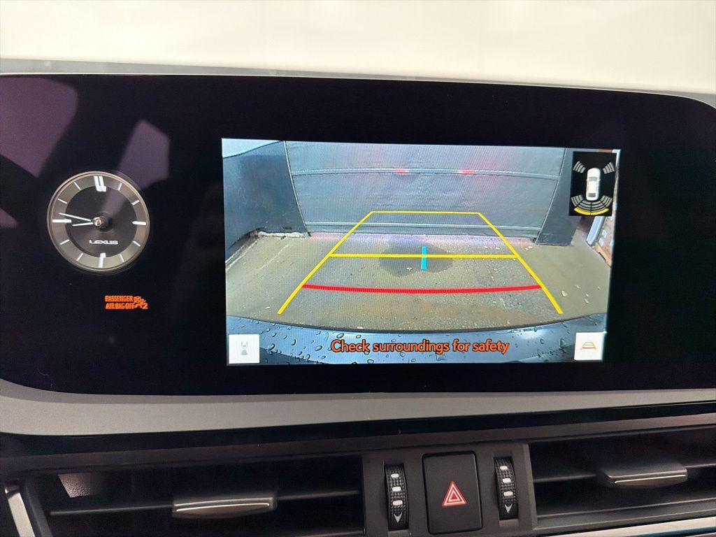 new 2025 Lexus ES 350 car, priced at $48,175