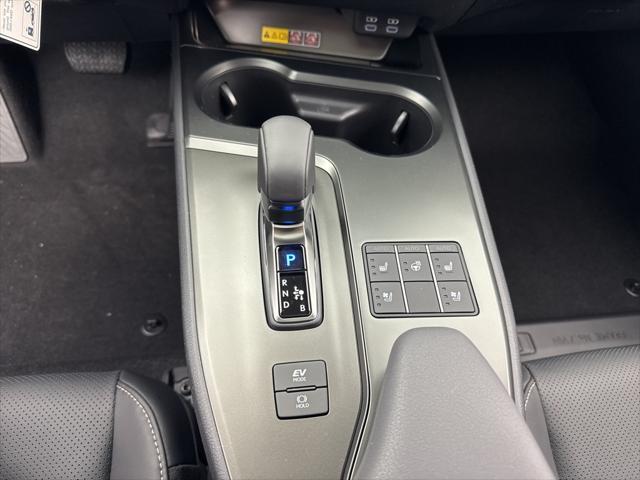 new 2025 Lexus UX 300h car, priced at $43,978