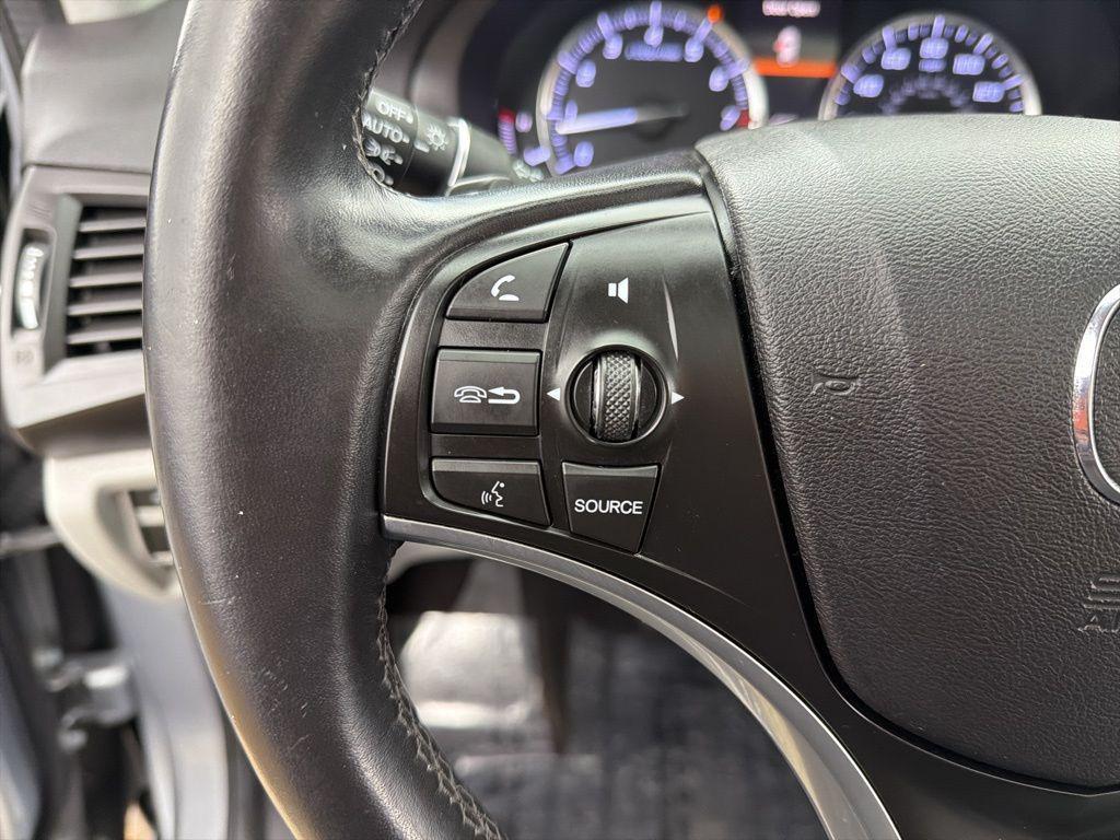 used 2019 Acura MDX car, priced at $23,384