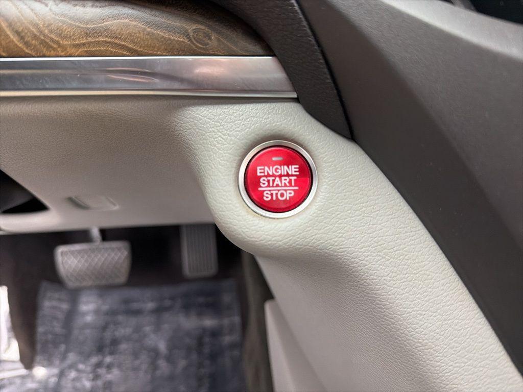 used 2019 Acura MDX car, priced at $23,384