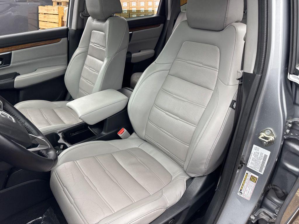 used 2017 Honda CR-V car, priced at $19,284