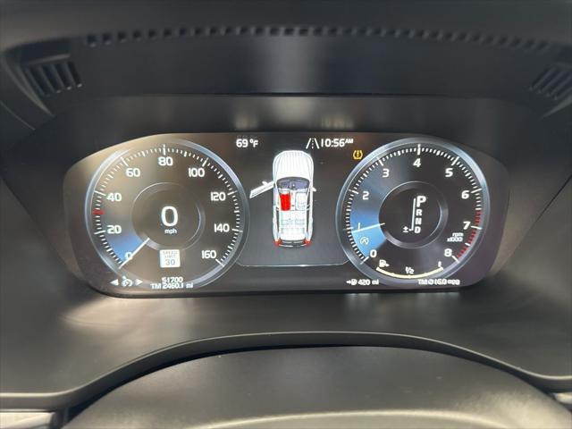 used 2020 Volvo XC60 car, priced at $26,984
