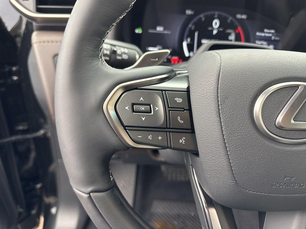 new 2025 Lexus LX 600 car, priced at $109,407