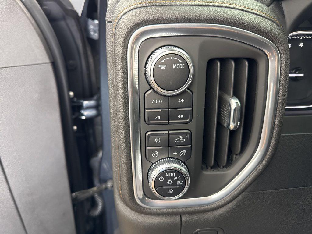 used 2022 GMC Sierra 1500 car, priced at $48,284