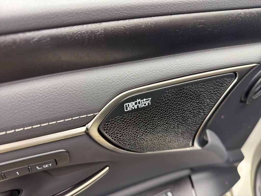 new 2025 Lexus ES 350 car, priced at $56,929
