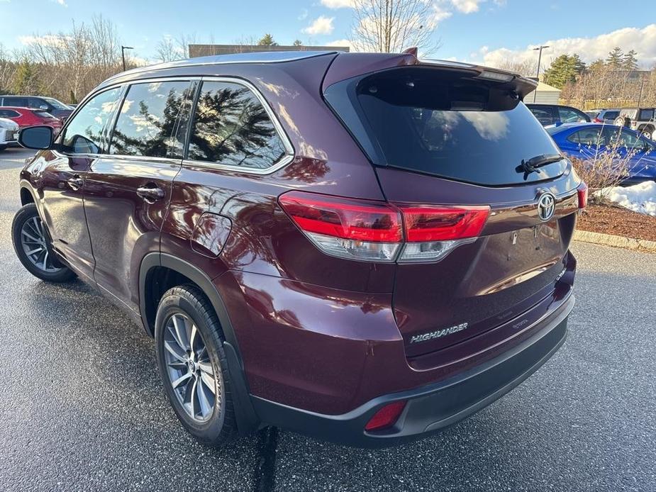 used 2018 Toyota Highlander car, priced at $25,484