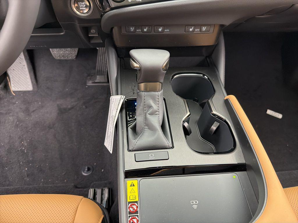 new 2025 Lexus ES 350 car, priced at $49,975