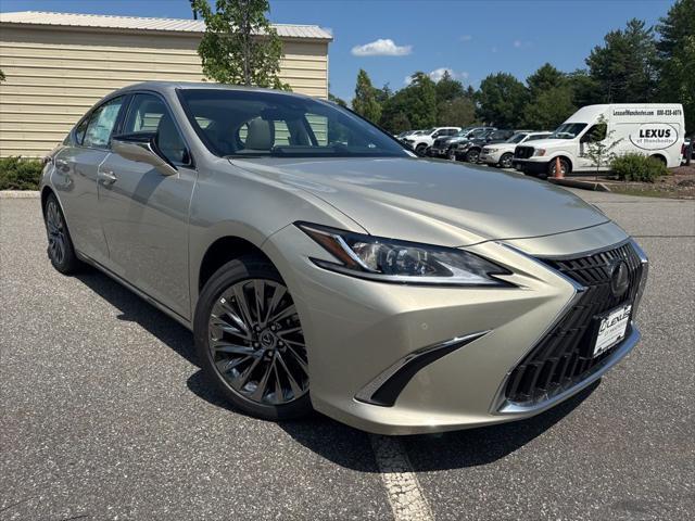 new 2025 Lexus ES 300h car, priced at $54,275