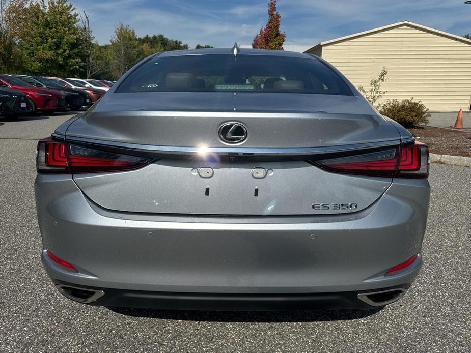 new 2025 Lexus ES 350 car, priced at $47,914