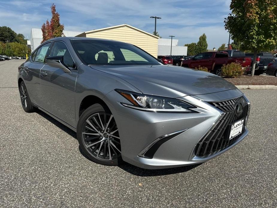 new 2025 Lexus ES 350 car, priced at $47,914