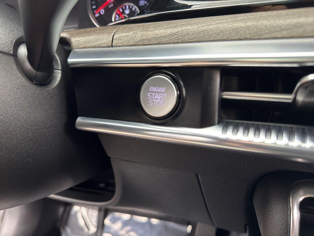 used 2022 Kia K5 car, priced at $22,584