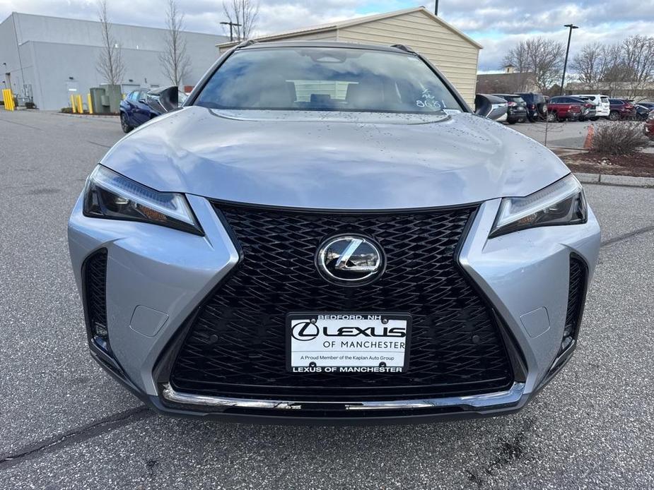 new 2025 Lexus UX 300h car, priced at $45,090