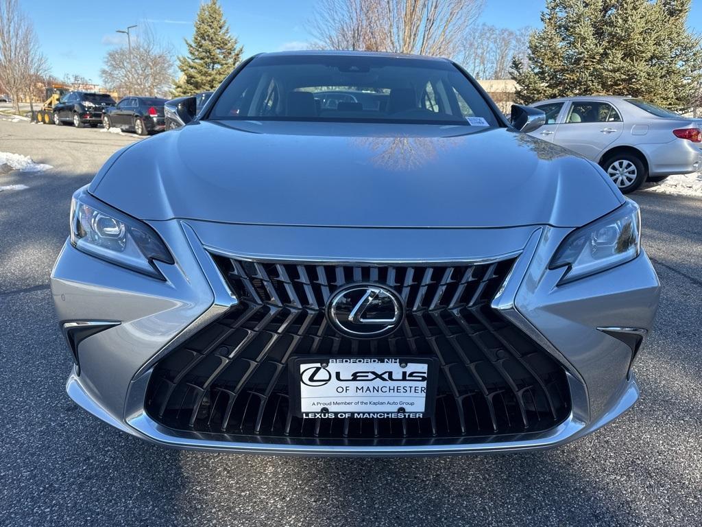 new 2025 Lexus ES 350 car, priced at $47,914