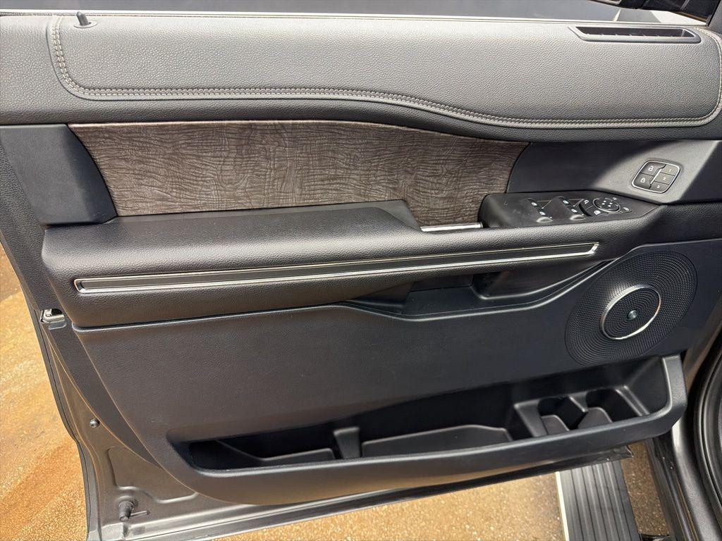 used 2019 Ford Expedition Max car, priced at $27,284