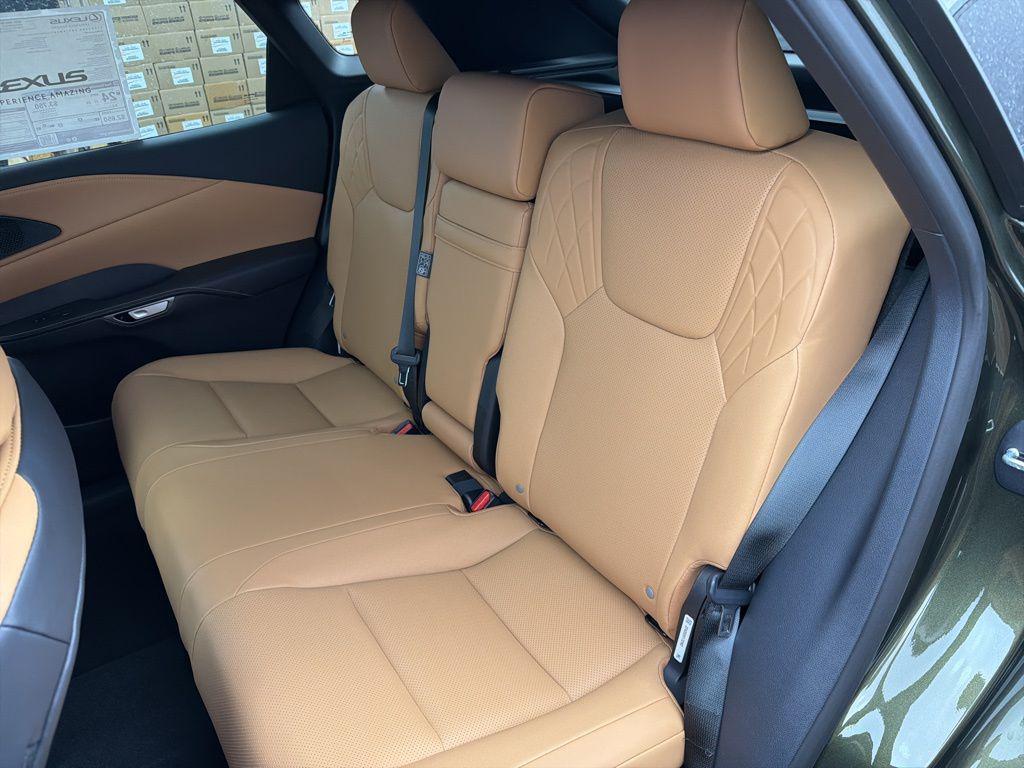 new 2025 Lexus RX 350 car, priced at $57,174