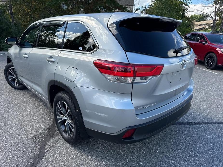 used 2018 Toyota Highlander car, priced at $21,284