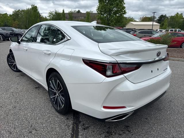 new 2025 Lexus ES 350 car, priced at $48,284