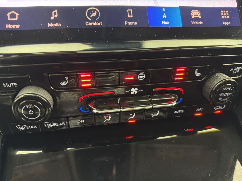 used 2022 Jeep Grand Cherokee L car, priced at $25,284