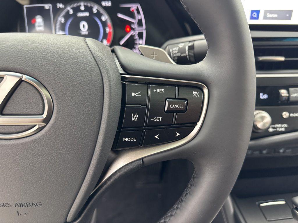 new 2025 Lexus ES 350 car, priced at $49,849