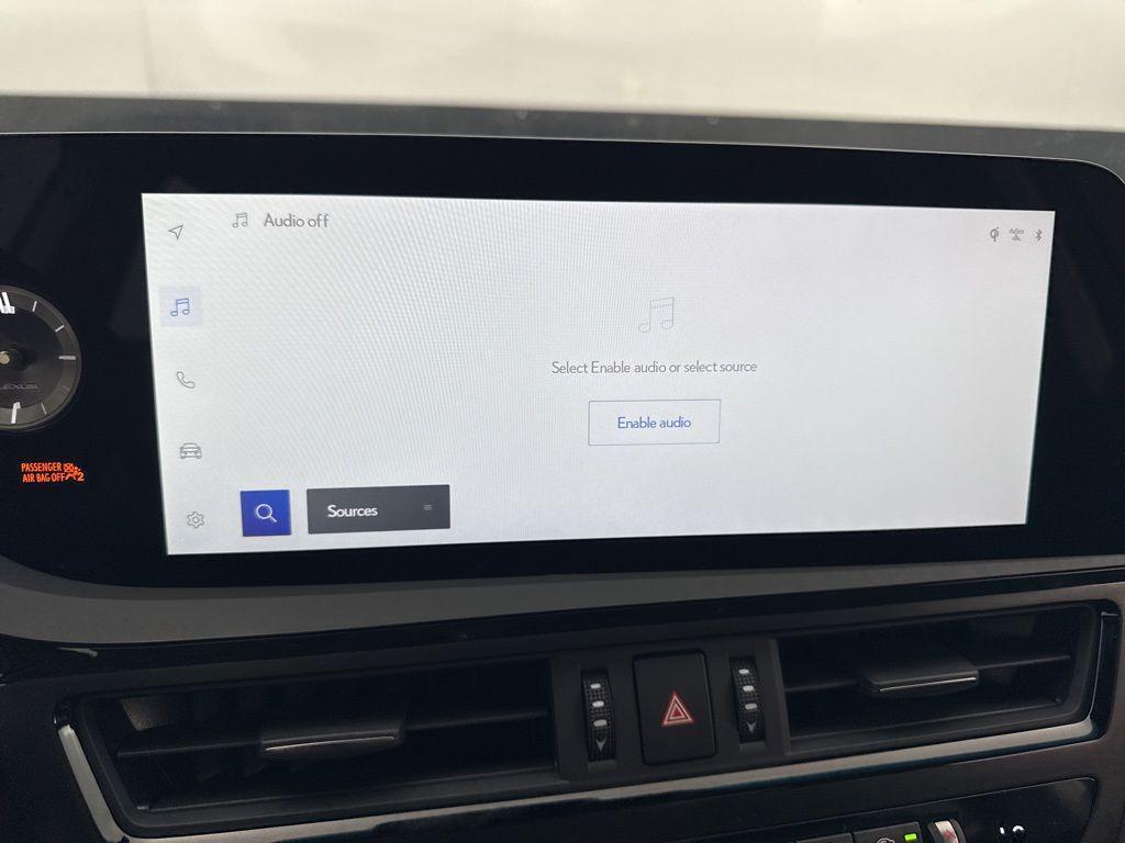 new 2025 Lexus ES 350 car, priced at $49,849