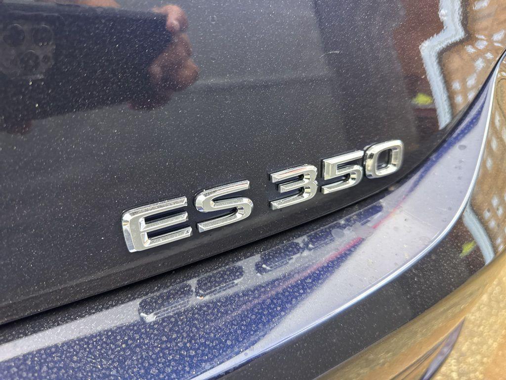 new 2025 Lexus ES 350 car, priced at $49,849
