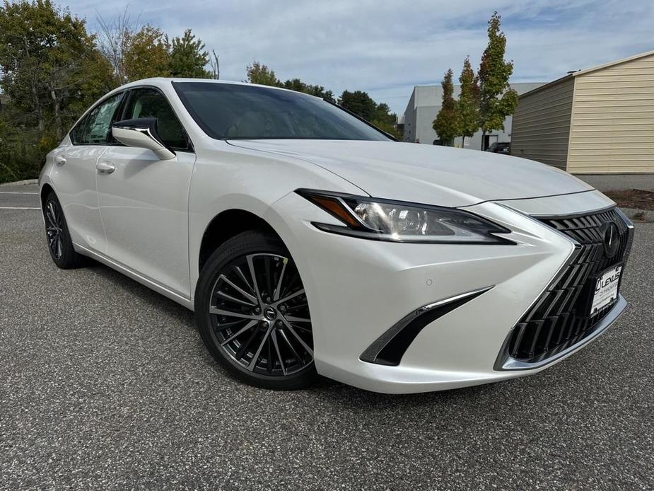 new 2025 Lexus ES 350 car, priced at $47,914