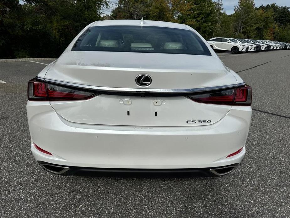 new 2025 Lexus ES 350 car, priced at $47,914