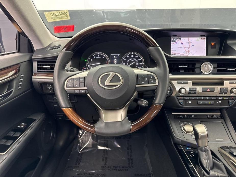 used 2016 Lexus ES 350 car, priced at $18,784