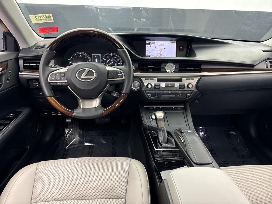 used 2016 Lexus ES 350 car, priced at $18,784