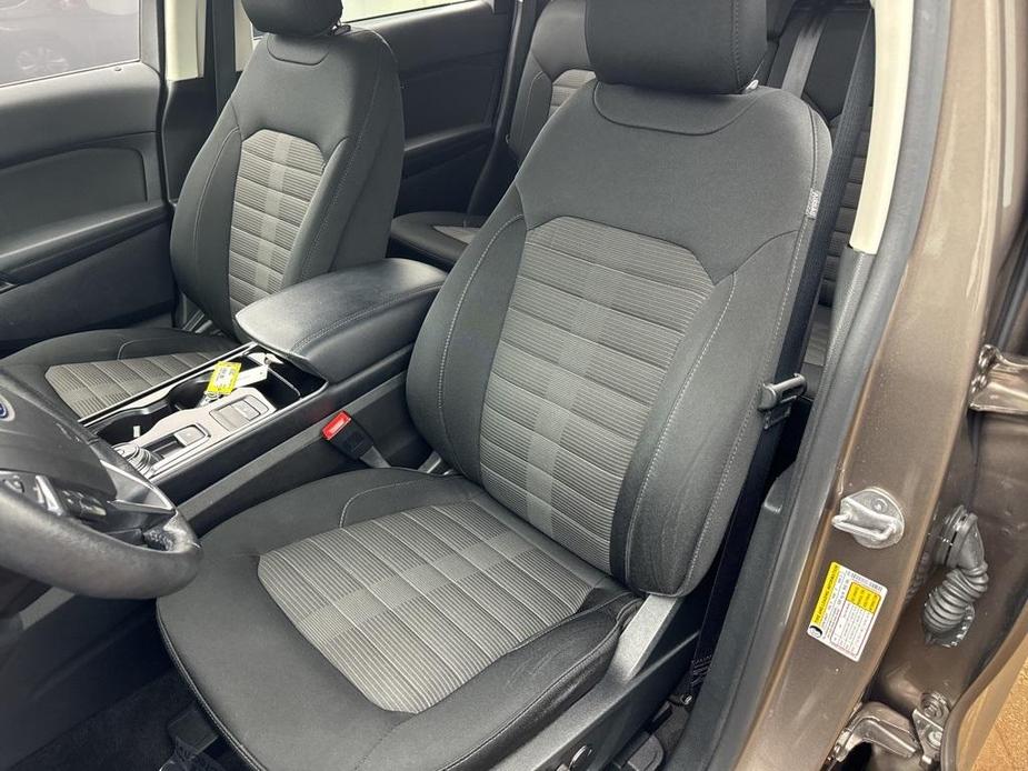 used 2019 Ford Edge car, priced at $15,984