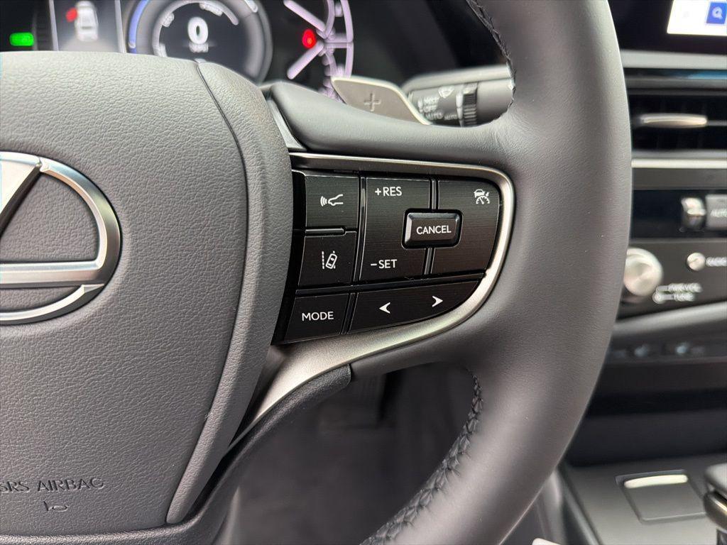 new 2025 Lexus ES 300h car, priced at $49,924
