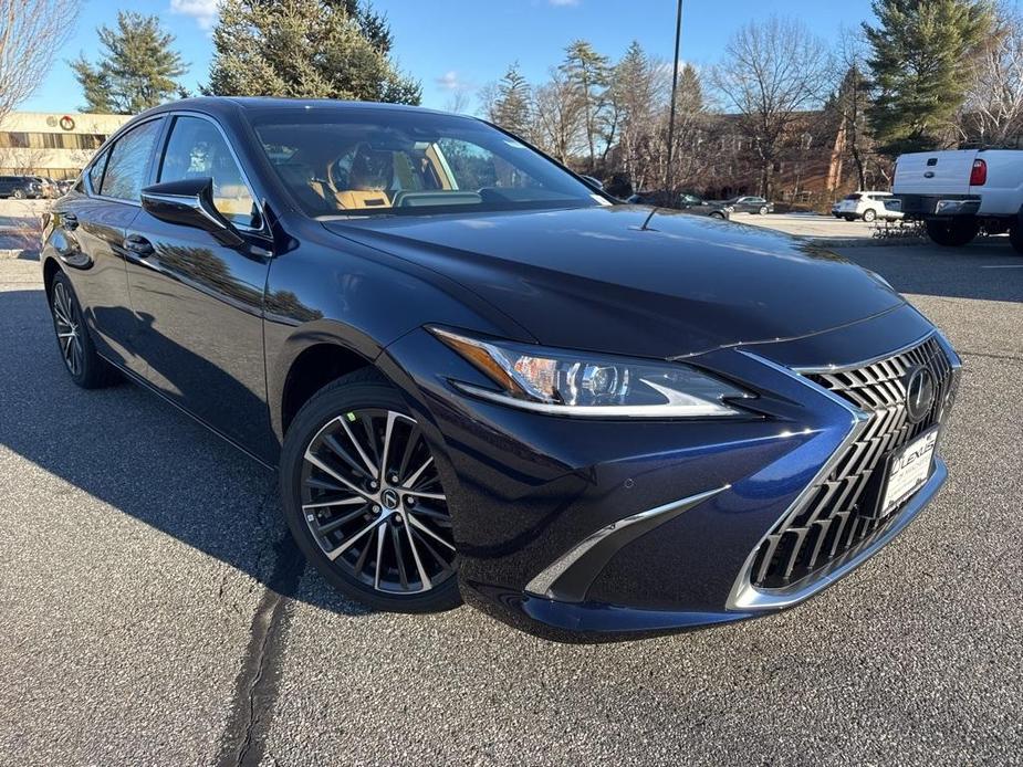 new 2025 Lexus ES 350 car