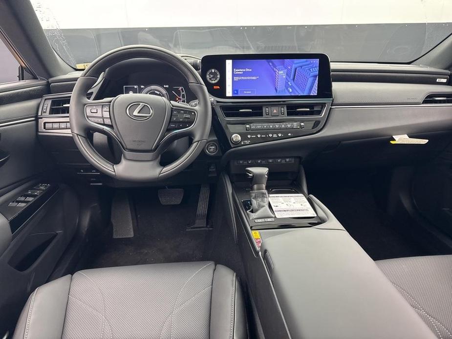 new 2025 Lexus ES 300h car, priced at $54,519