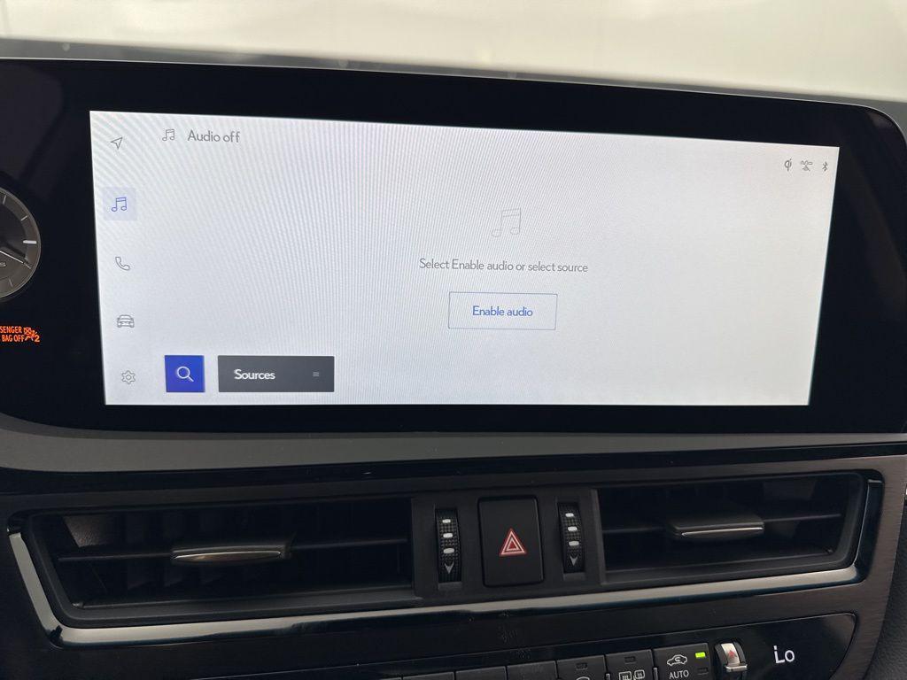 new 2025 Lexus ES 300h car, priced at $54,629