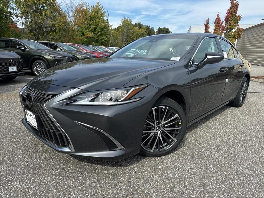 new 2025 Lexus ES 300h car, priced at $49,574