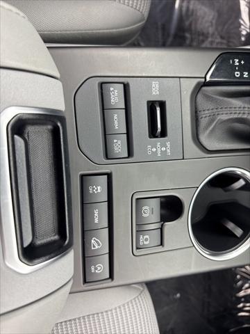 used 2021 Toyota Highlander car, priced at $28,484